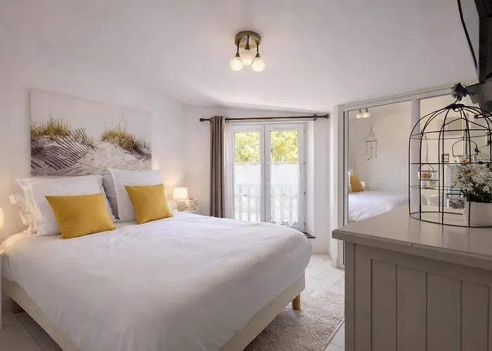 Aparthotel Le Clos Des Sternes