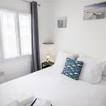 Le Clos Des Sternes Aparthotel 3*