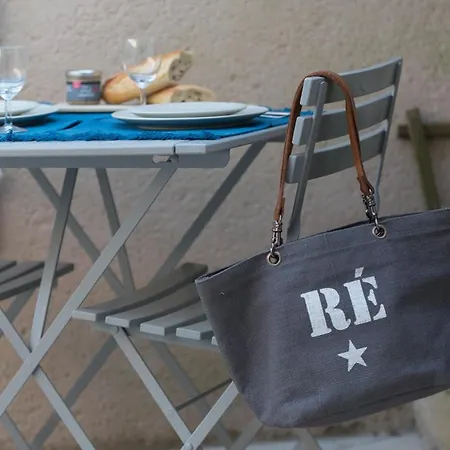 Le Clos Des Sternes Apartment *
