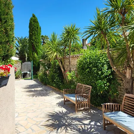 Le Clos Des Sternes La Flotte