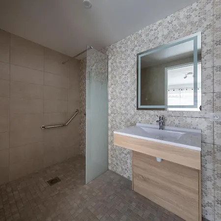 Le Clos Des Sternes 3* La Flotte
