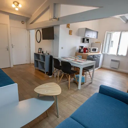 Апартаменты Le Clos Des Sternes Ла-Флот