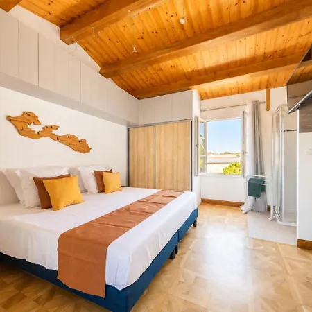 Le Clos Des Sternes 3* La Flotte